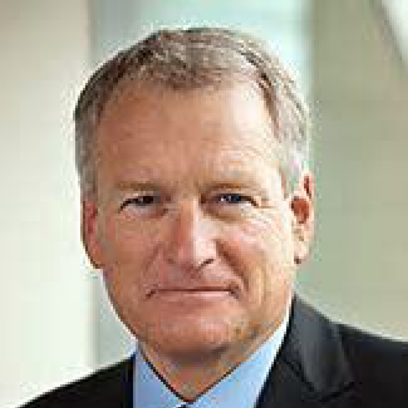 Erik Kvarsten Headshot - Commissioner